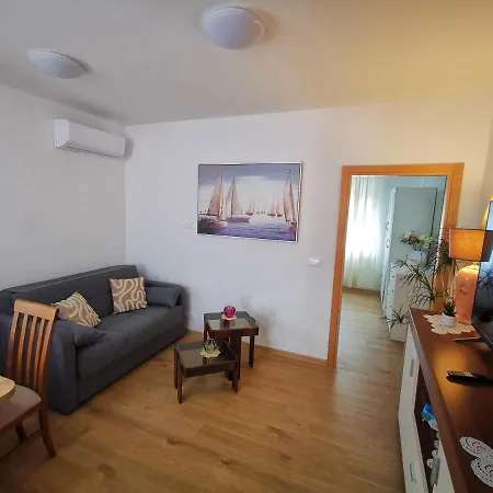 Apartman Anchor * Pakostane